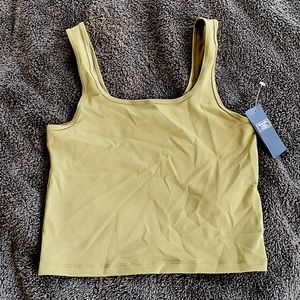 Seamless cropped tank